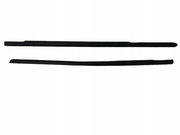 Jaguar XE X760 накладка для двери левая передняя