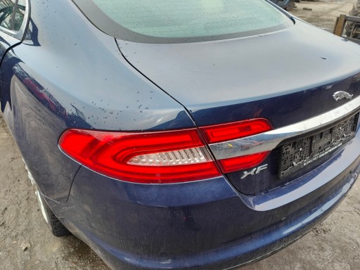 11-15R - Jaguar xf 2012 подъемник левый фонарь задней двери ес