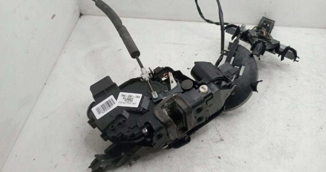 Fds815g56 - JAGUAR XF X250 8x2a-26412-ac задний правый замок