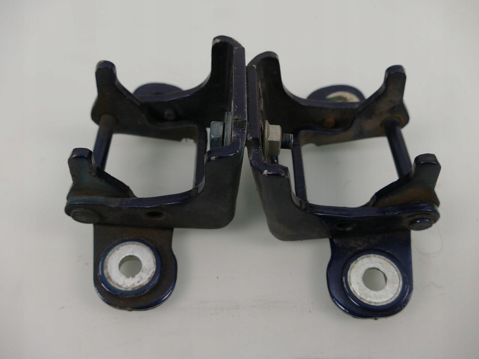 JEEP CHEROKEE KJ ДВЕРНІ ПЕТЛІ ПРАВА ЗАДНЯ QB7 PB7