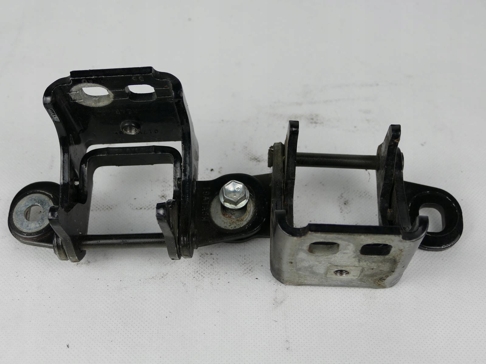 JEEP CHEROKEE KJ ДВЕРНІ ПЕТЛІ ПРАВА ЗАДНЯ QXR PXR