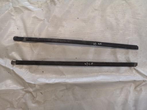 JEEP CHEROKEE XJ ПЕРЕДНИЙ СКРЕБОК