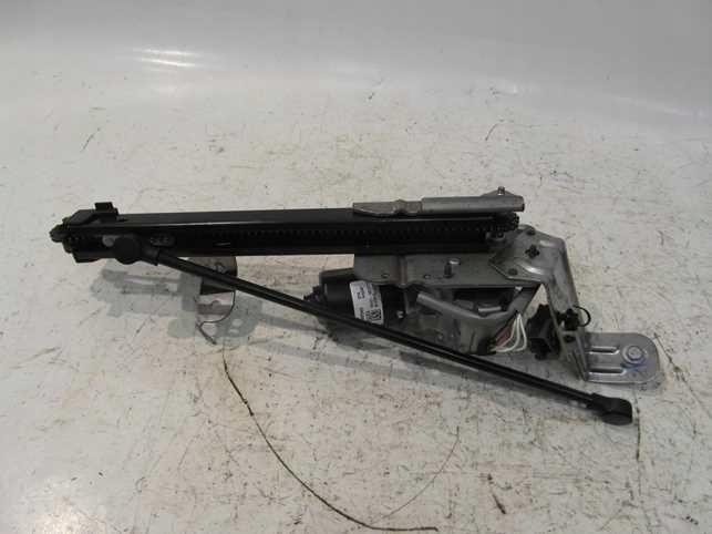 68250076AD - JEEP COMPASS II 17 - ПРИВОД КРЫШКИ БАГАЖНИКА