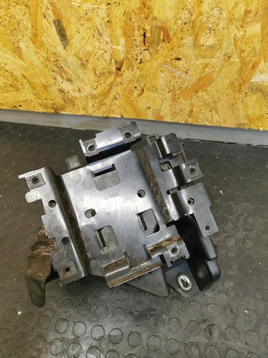 JEEP GRAND CHEROKEE WK2 КОРОБКА ЗАПОБІЖНИКІВ БАЗОВИЙ МОНТАЖ КОМП'ЮТЕР