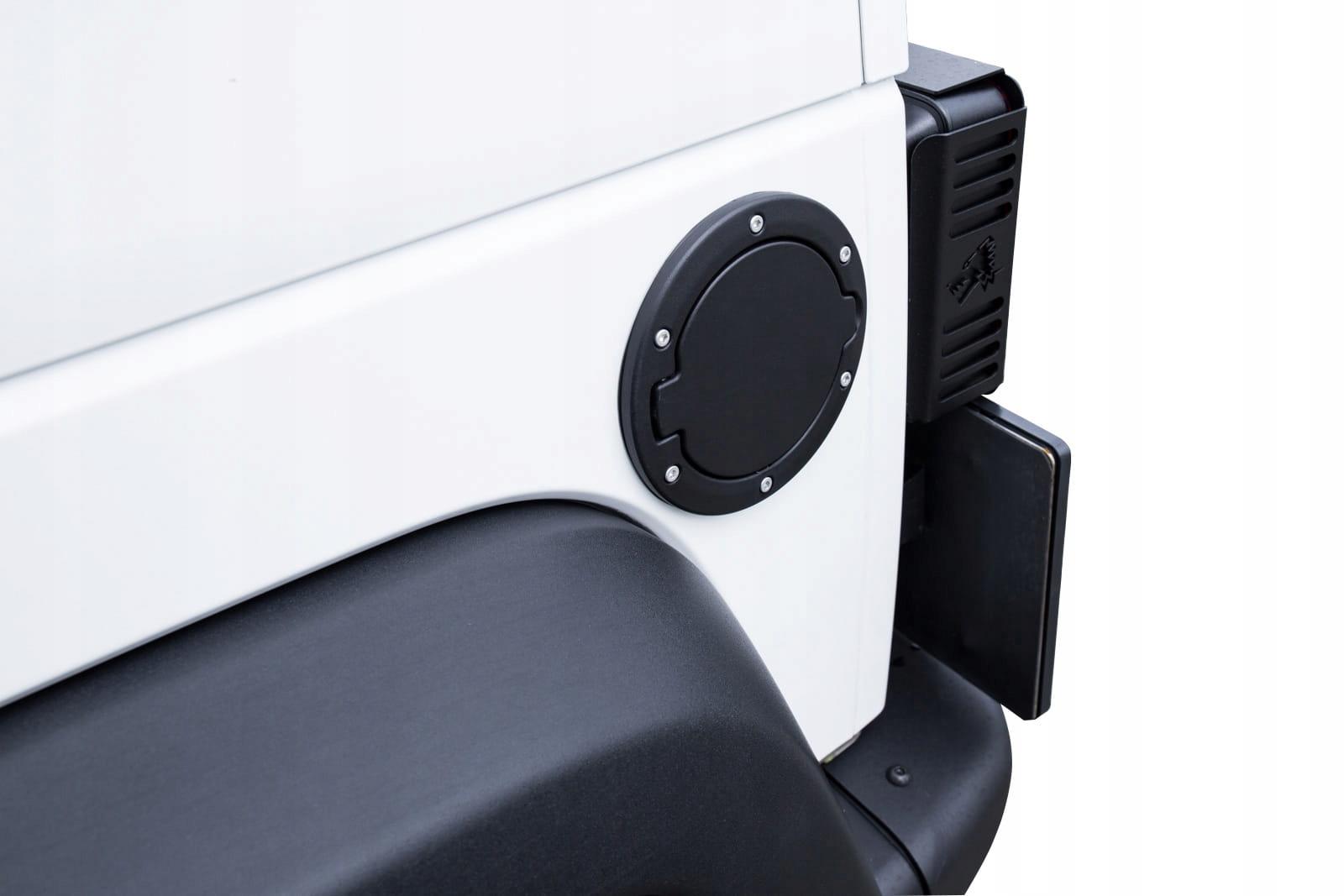 2000000003061 - JEEP WRANGLER JK 2007-2018 КРЫШКА ТОПЛИВНОГО БАКА