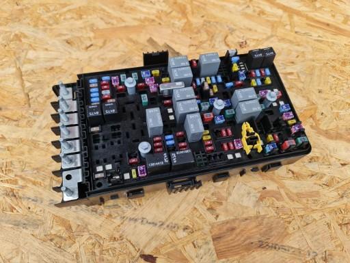 JEEP WRANGLER JL блок запобіжників 68520857aa