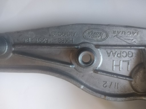 Hk83-16291-bc - Jaguar F-pace x761 кронштейн крыла