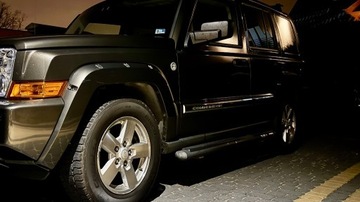 Оригінальні пороги Jeep Commander
