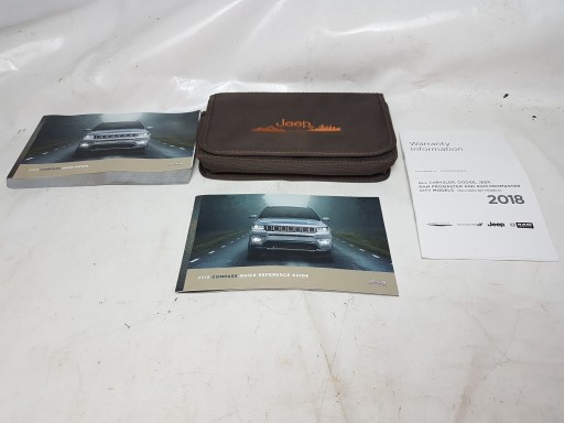 Jeep Compass 17 - Чехол для сервисной книжки Trailhawk