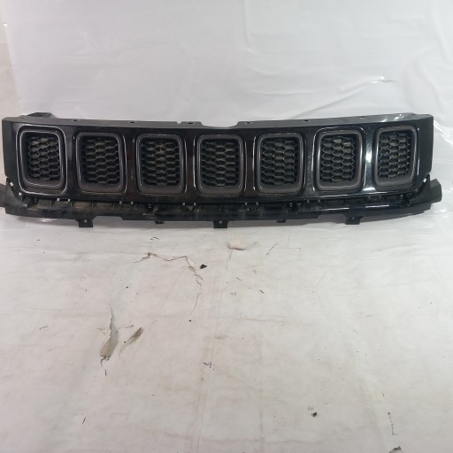 Jeep Compass 17- Решетка бампера Trailhawk USA