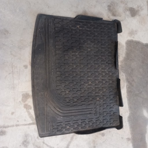 Jeep Compass 17 - Гумовий килимок в багажник США