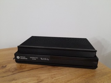 Jeep Grand Cherokee WJ WG INFINITY Підсилювач