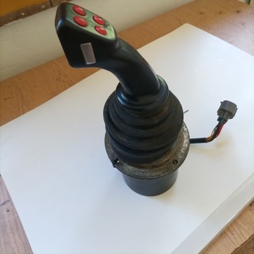 Джойстик Danfoss Matbro John Deere Claas 155B4298