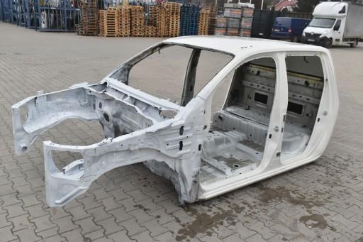 A10 - MITSUBIHI PAJERO PININ переднее правое крыло A10