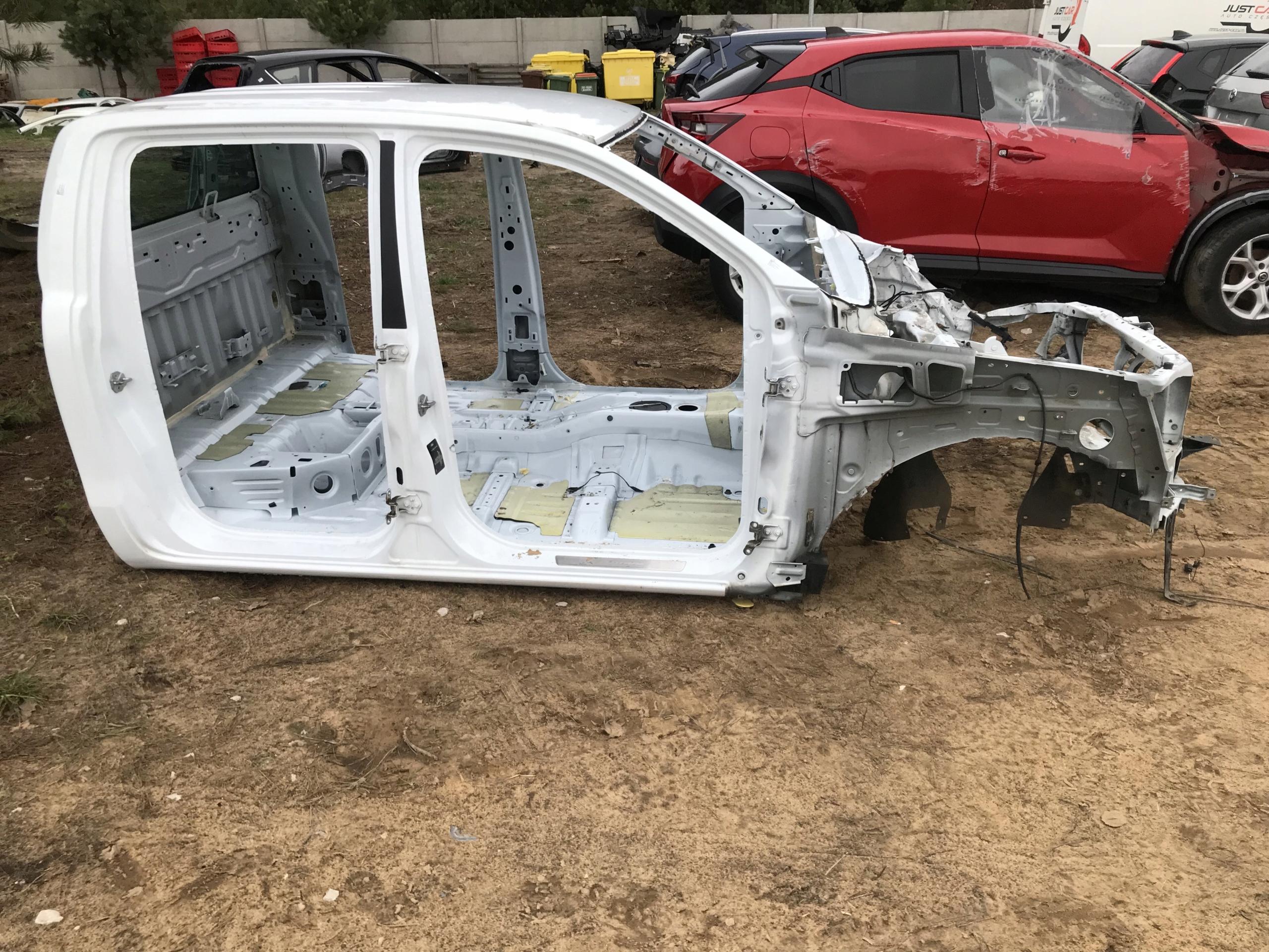 DG7181 - КАБИНА БУДКА КУЗОВ КРЫША FORD RANGER 15-4D