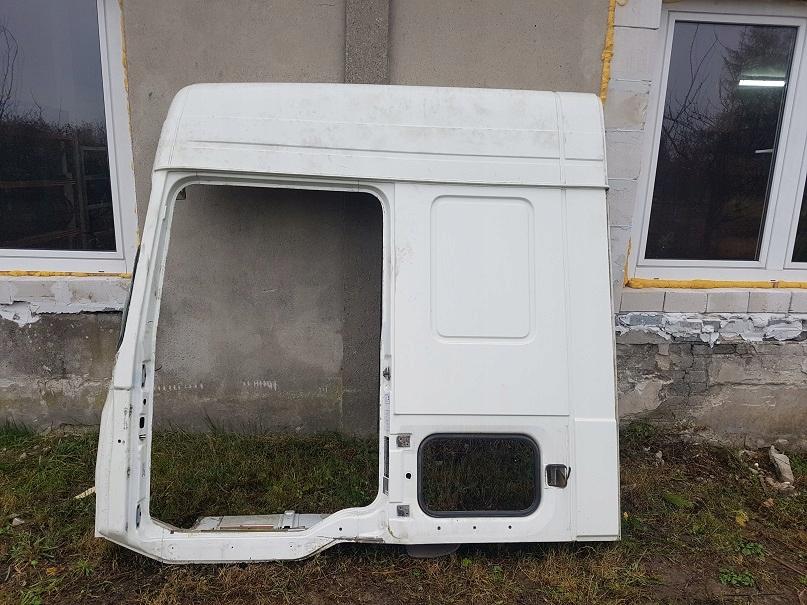 КАБИНА ЧЕТВЕРТЬ СТОРОНА КАБИНЫ ОБШИВКА DAF 105 XF