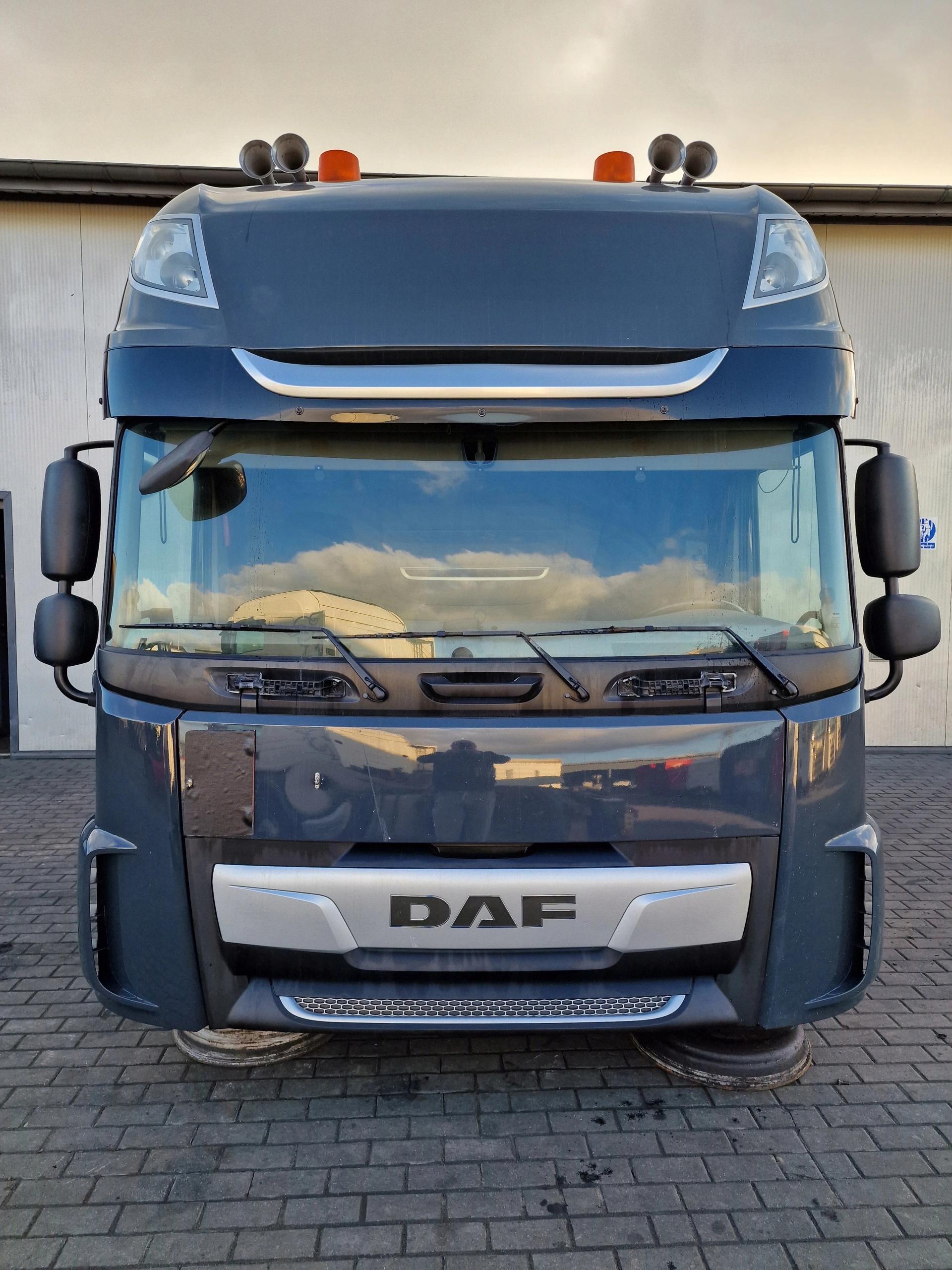 КАБІНА DAF XF 106 480 LIFT EURO 6