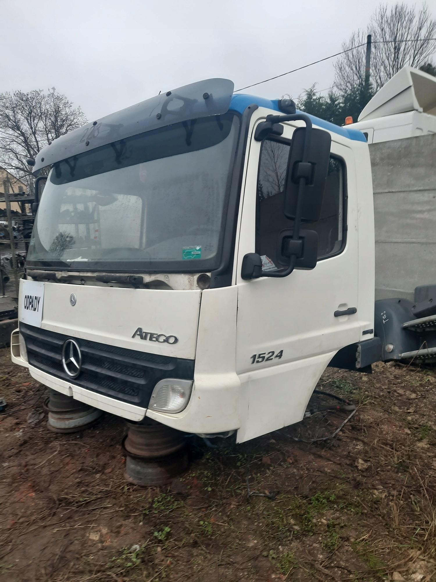 ДЕННА КАБІНА MERCEDES ATEGO II 1524
