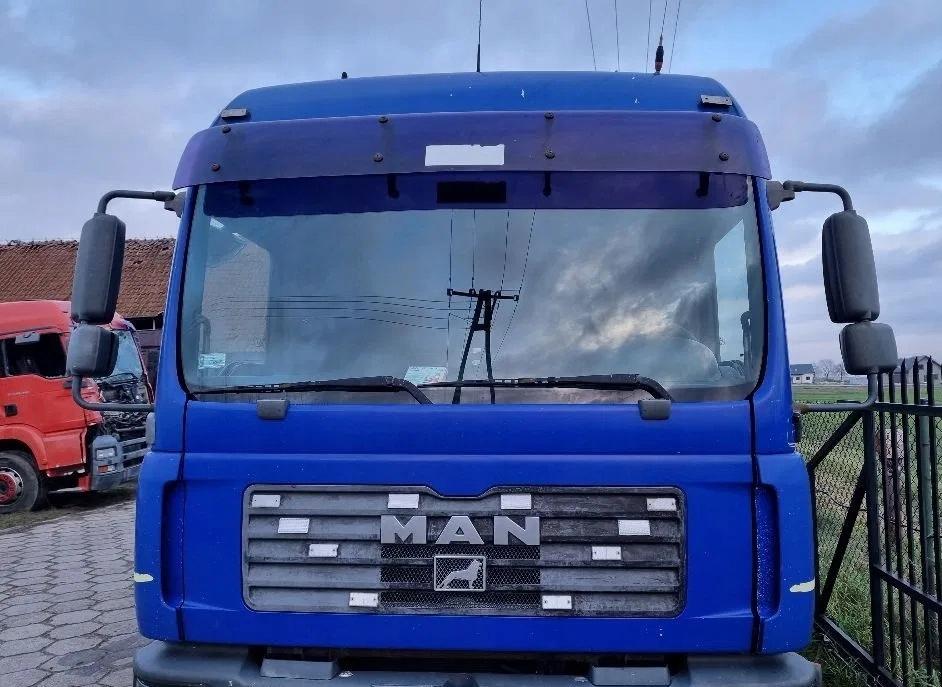 ГОЛАЯ СПАЛЬНАЯ КАБИНА MAN TGL