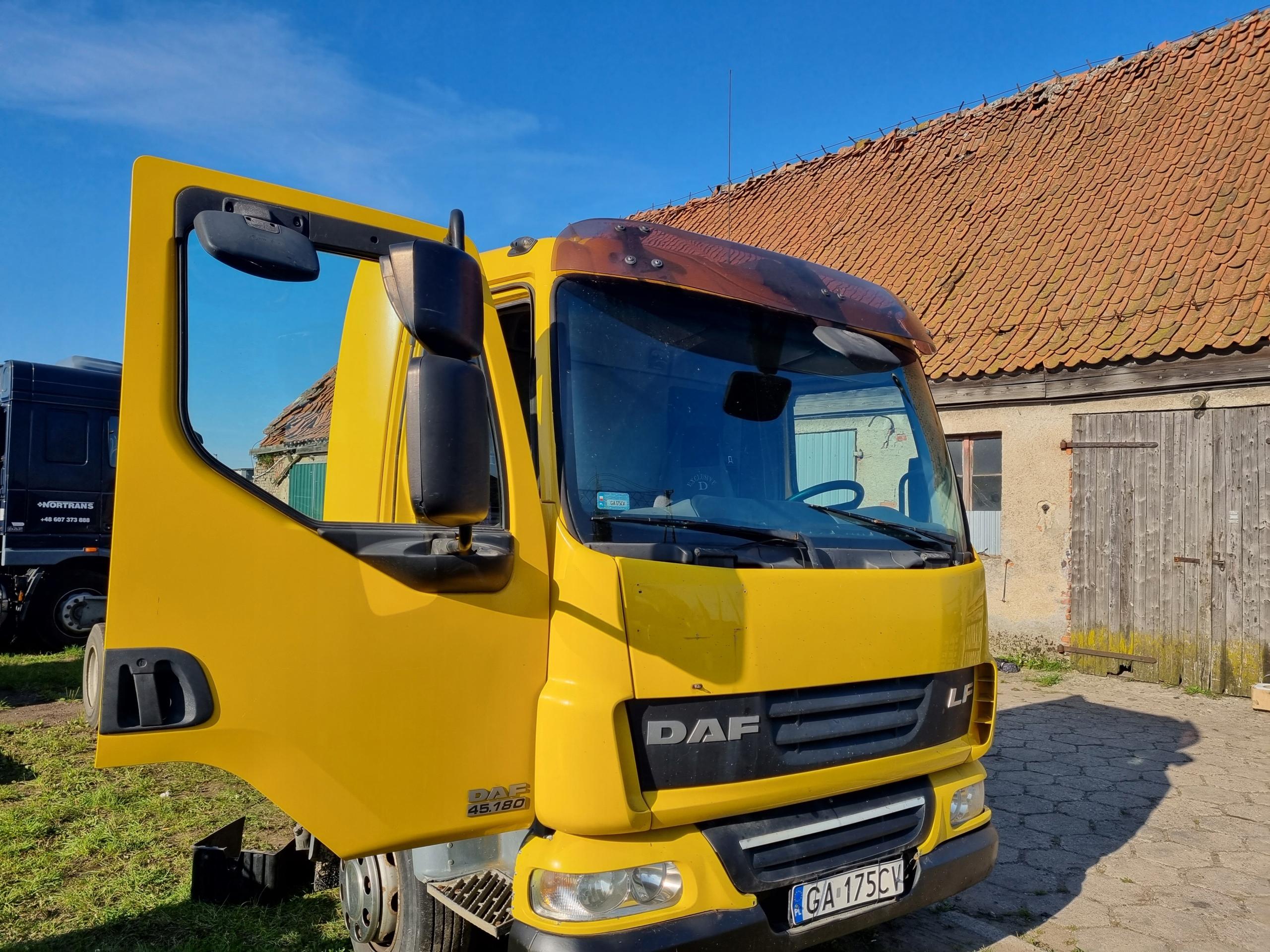 КАБИНА ГОЛЫЙ КАРКАС БЕЗ ДВЕРИ DAF 45 55 LF
