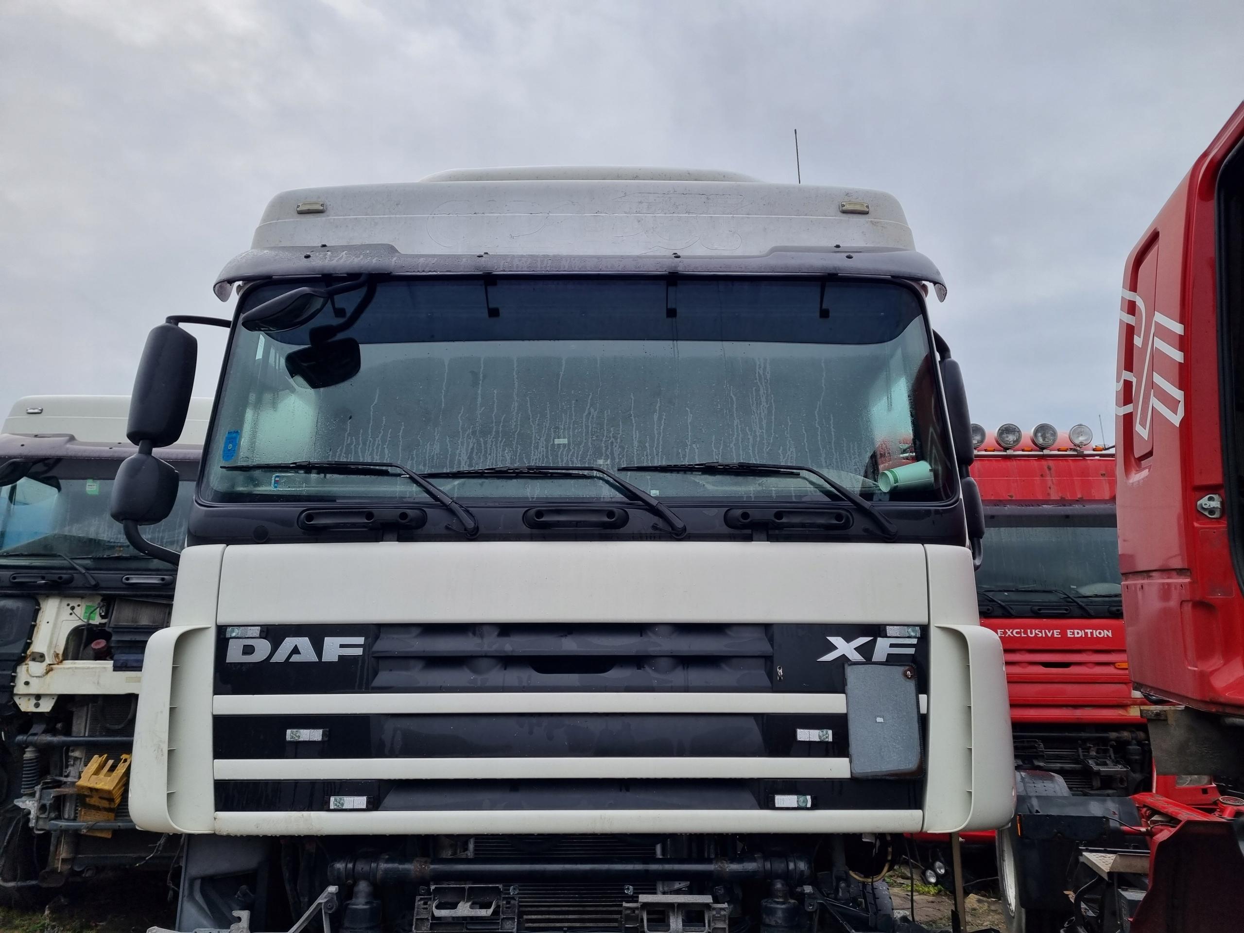 КОМПЛЕКТ КАБИНЫ DAF XF 105 2011 ГОД