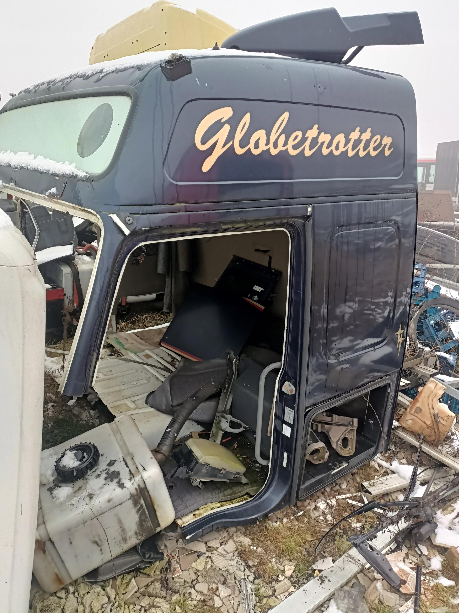 КАБИНА VOLVO FH12 FH13