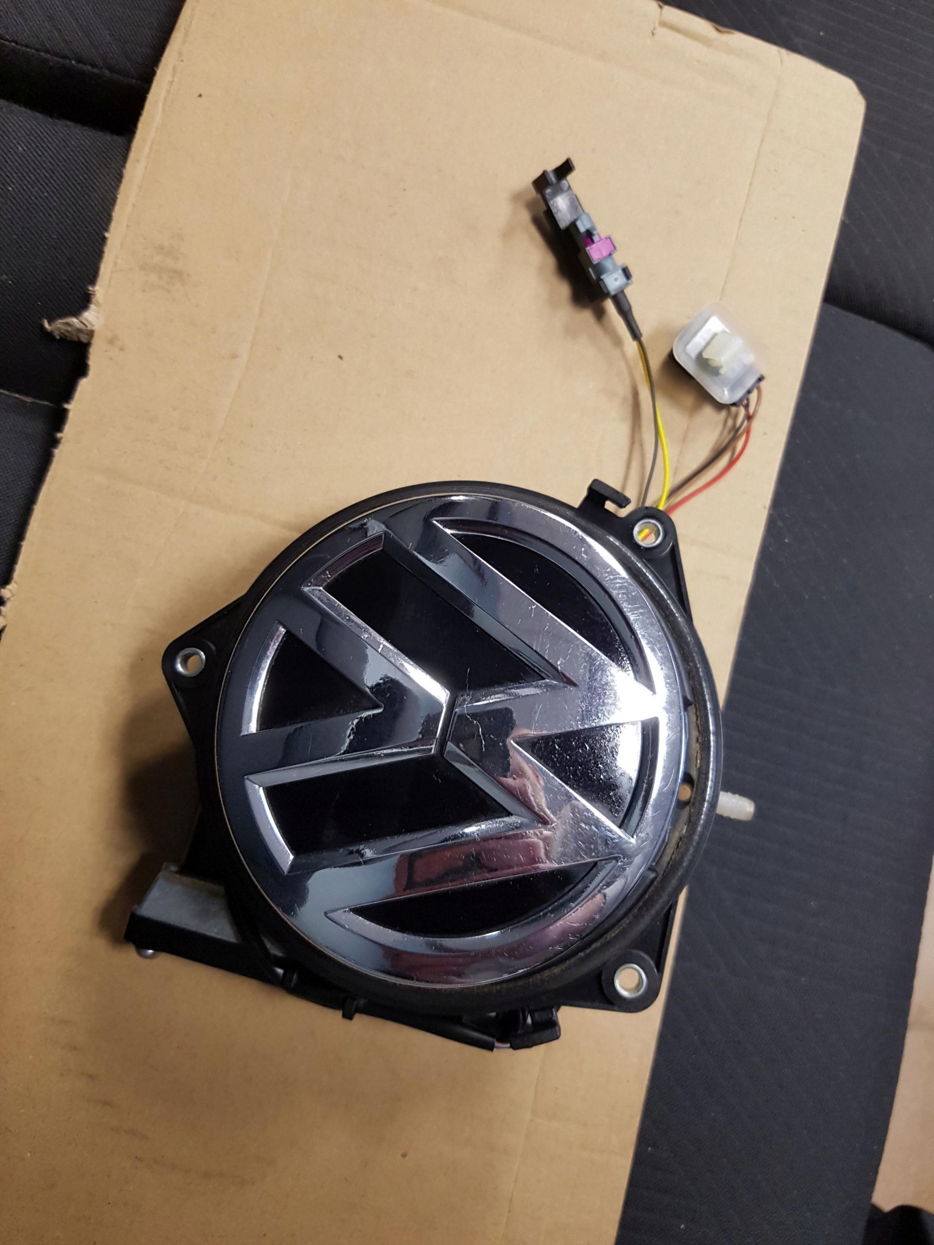 КАМЕРА ЗАДНЕГО ВИДА VW GOLF VII 5G0827469F