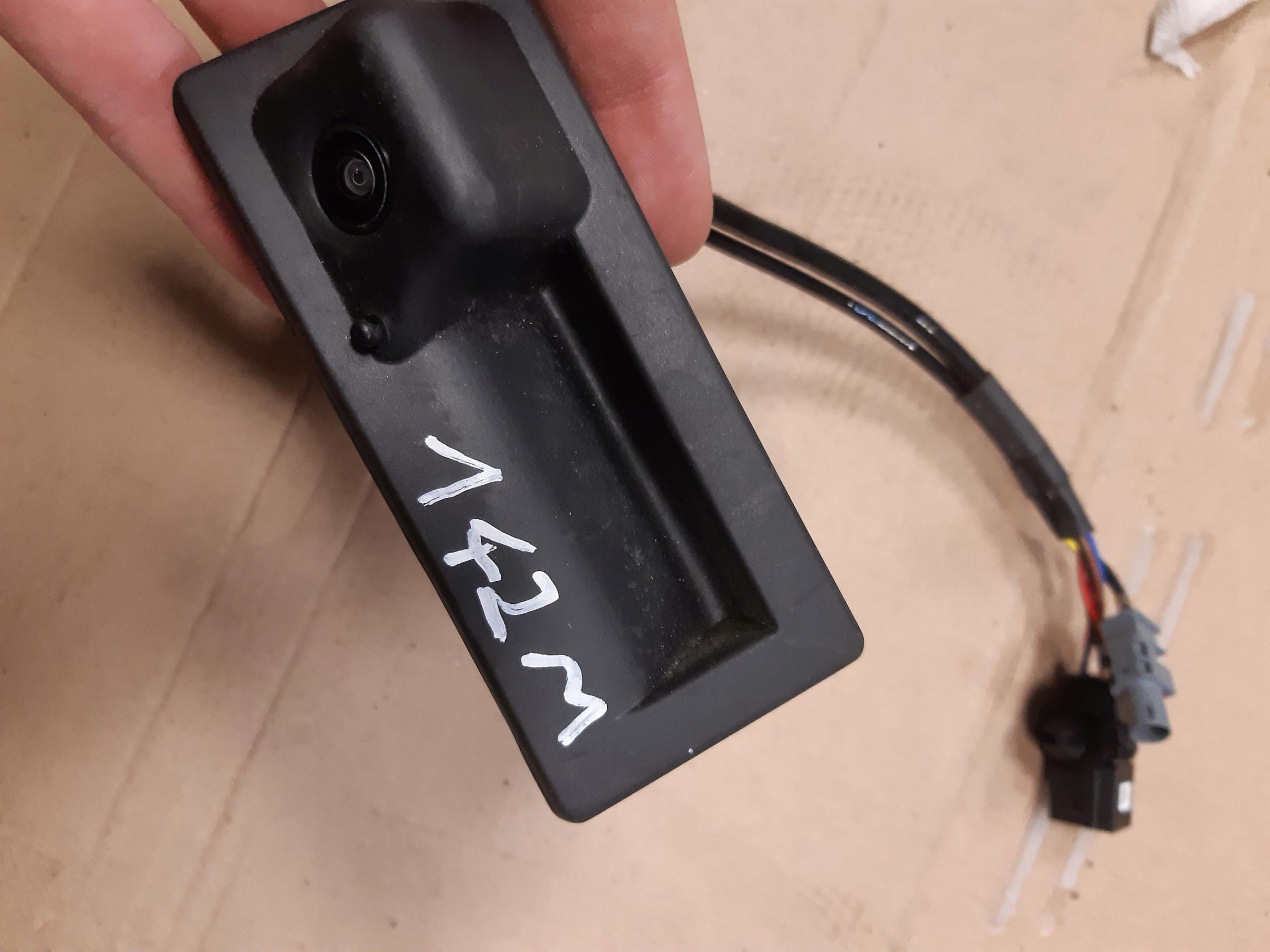 КАМЕРА ЗАДНЬОГО ВИДУ VW TIGUAN II 5NA827566D