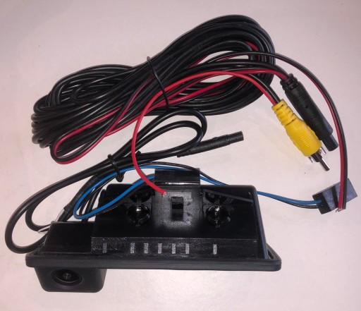 Камера заднього виду в багажнику BMW E60 E61 E70