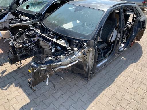 ЧЕТВЕРТИНА КУЗОВА ДАХ БОКОВА накладка AUDI Q8 4M8 4M