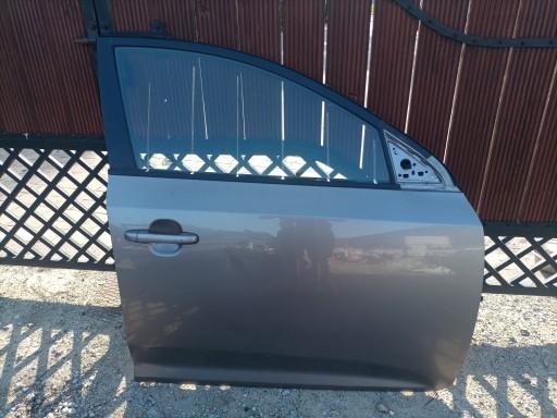 113 - KIA CEED І УНІВЕРСАЛ 06-12 ДВЕРІ ПРАВА ПЕРЕДНЯ 8Q