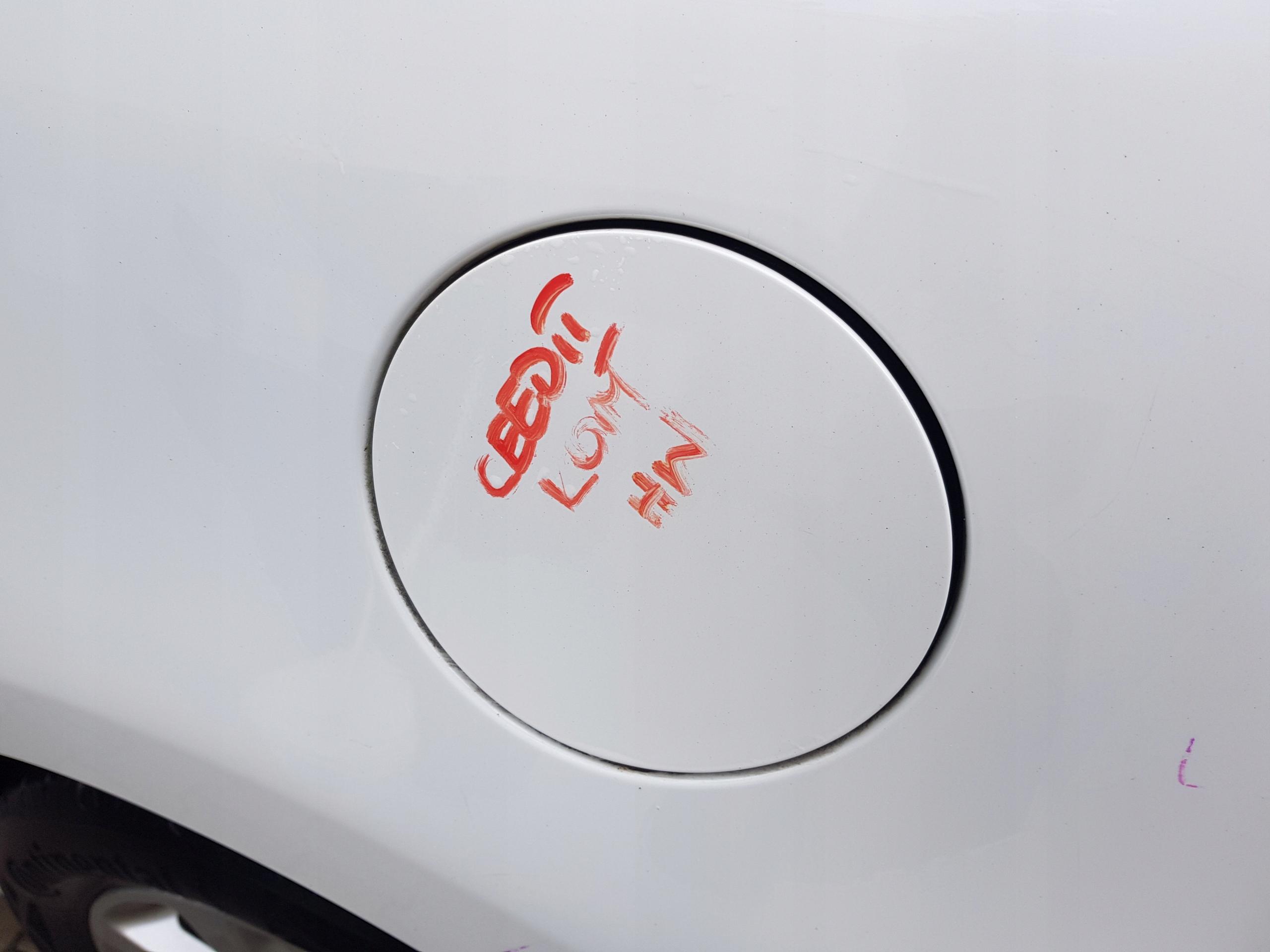 KIA CEED II УНИВЕРСАЛ ЛИФТ КРЫШКА ТОПЛИВНОГО БАКА HW