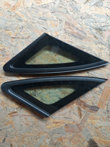 KIA CEED III HB КУЗОВ ОКНА RH 87810-J7000