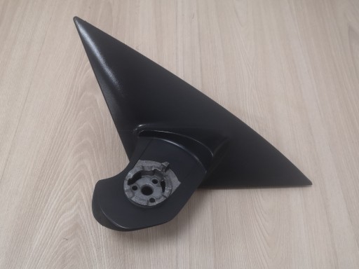 10-15r - KIA CEED OPTIMA III 10-15 р. ТРИКУТНИК КРЕПЛЕННЯ ДЗЕРКАЛА ПРАВОГО OE