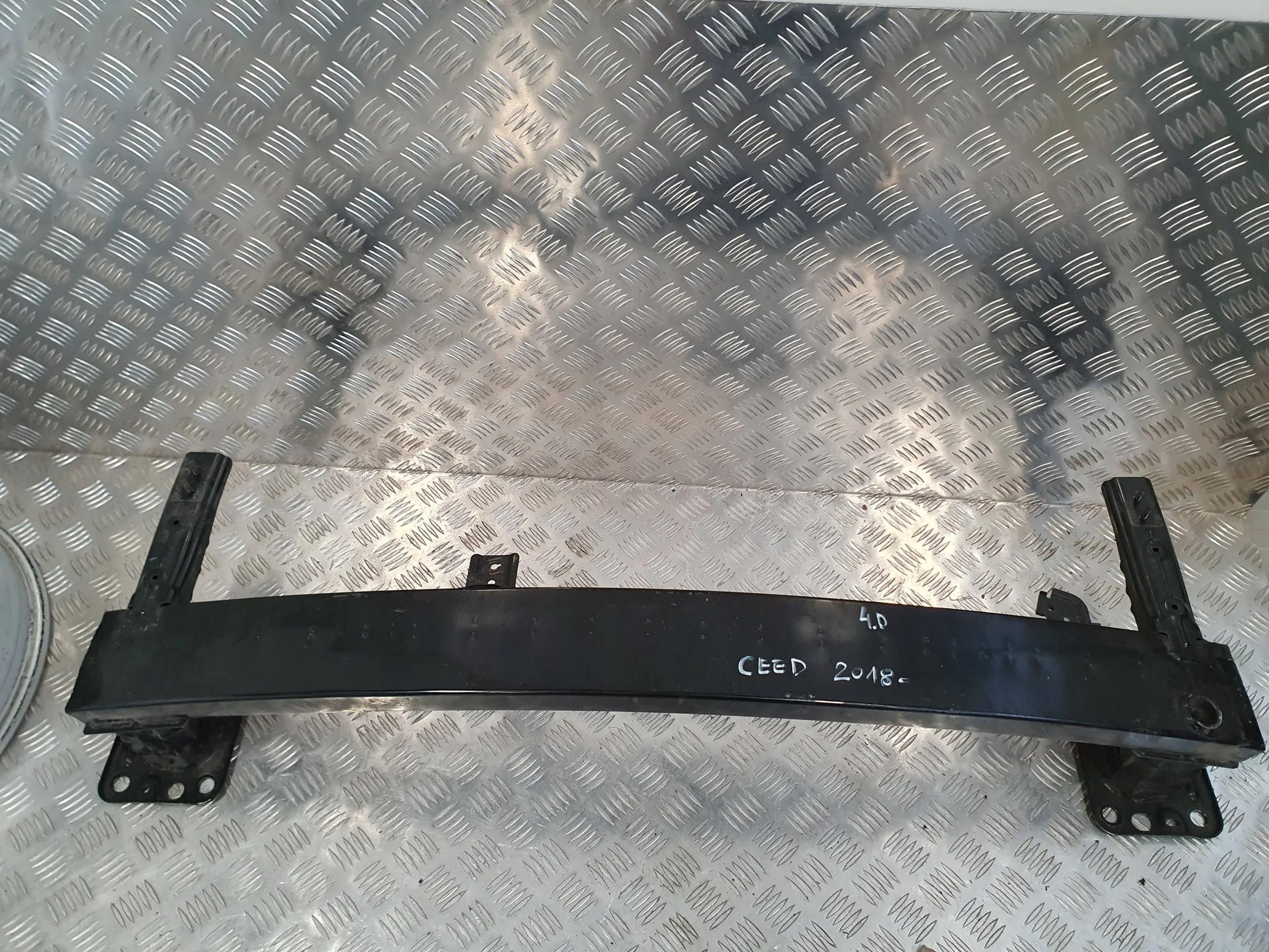 KIA Ceed III 18-23 бампер передний передний