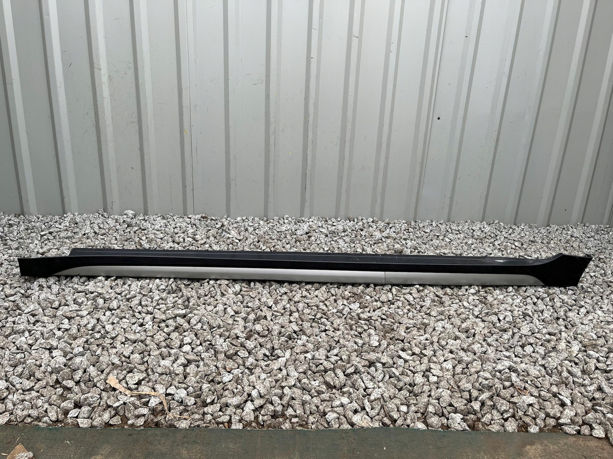 87753-D4200 - KIA OPTIMA GT 15-НАКЛАДКА НА ПОРОГ ЛЕВАЯ