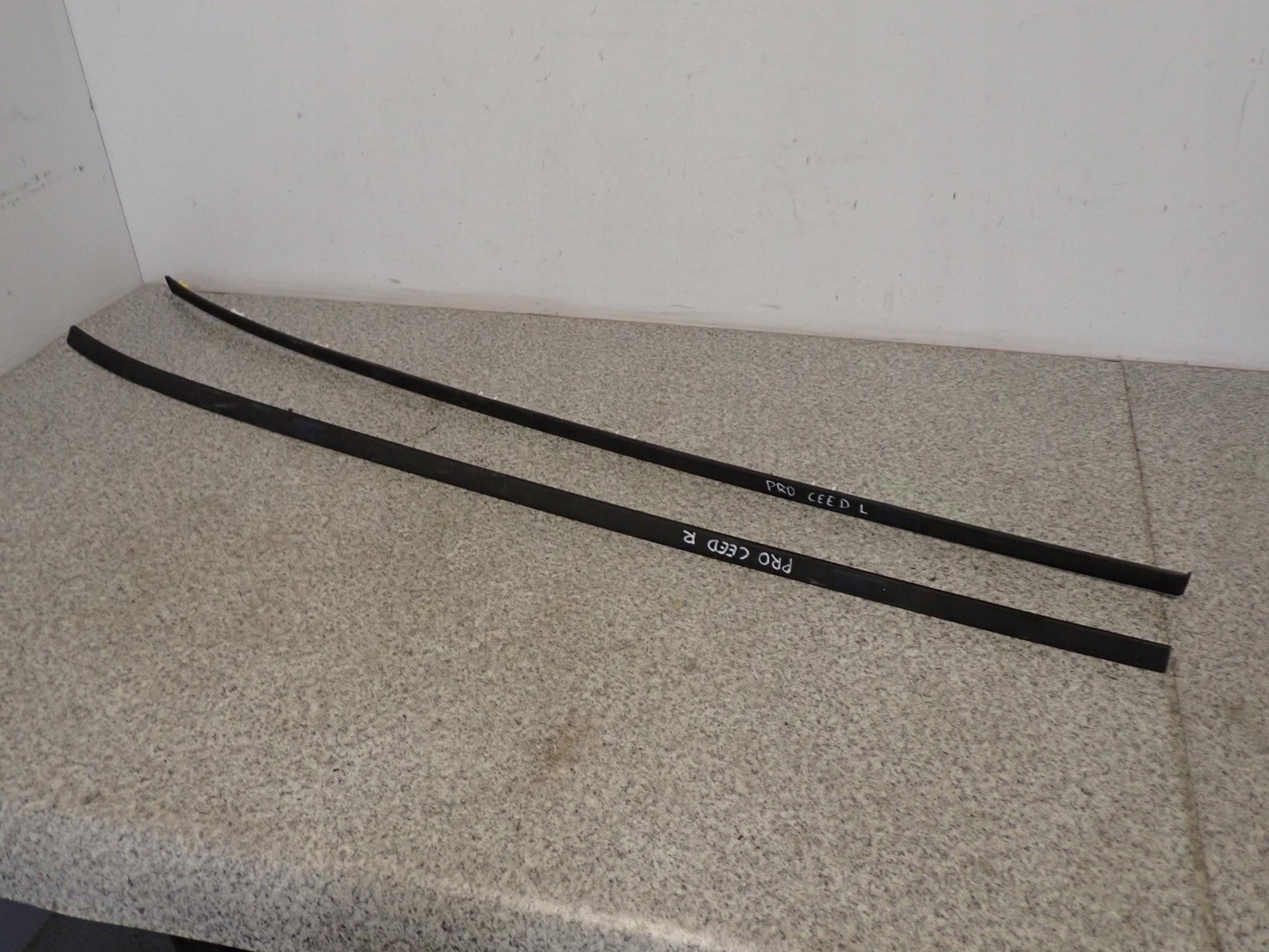 KIA PRO CEED 3 ДВЕРІ НАКЛАДКА НА ДАХ ЛІВА АБО ПРАВА