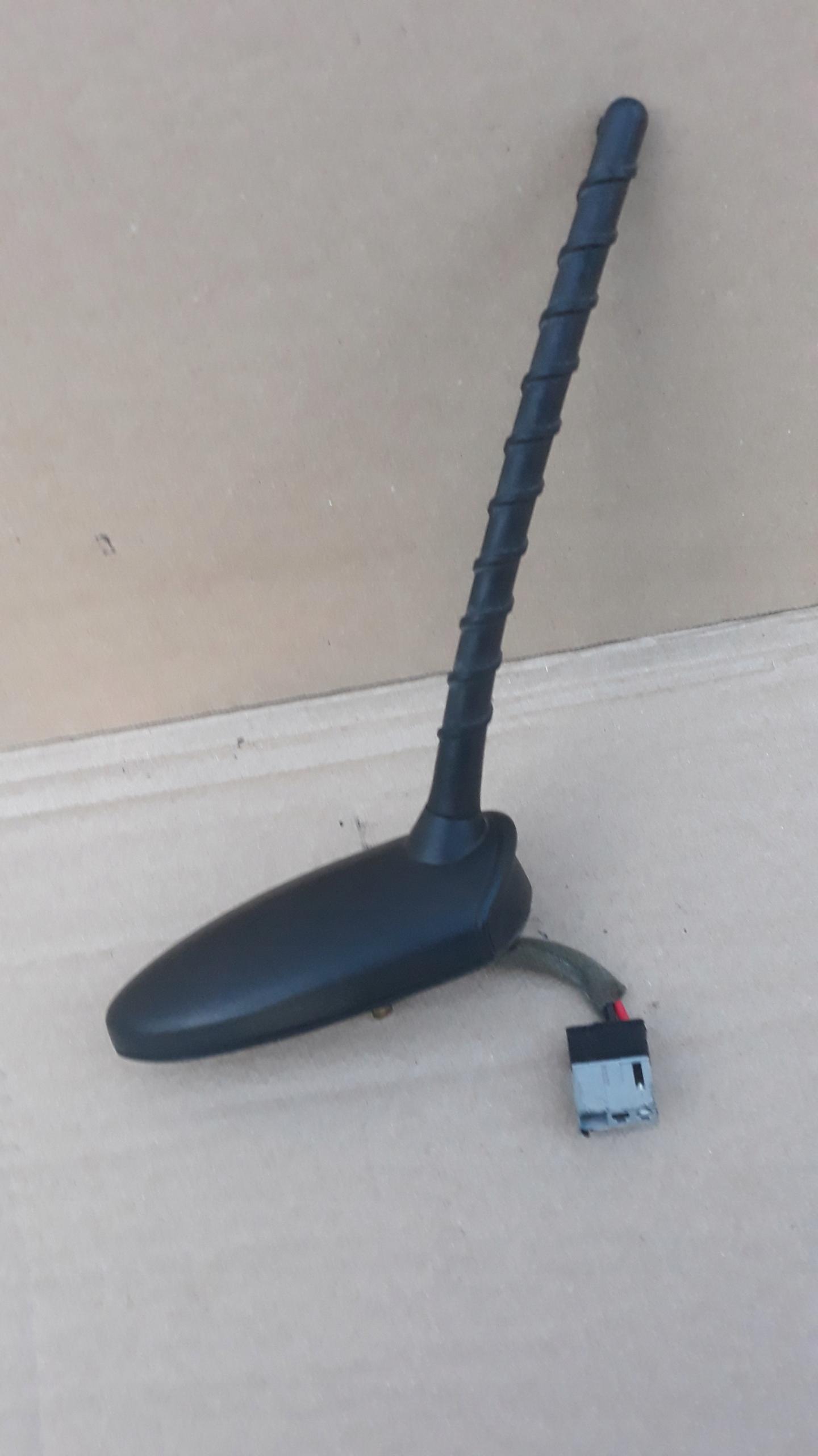 Kia RIO III 15R антена 96210-1w310