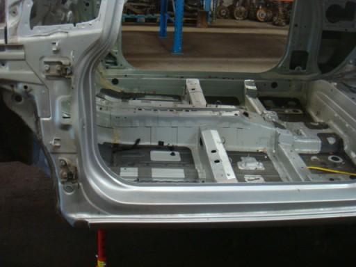 KIA RIO III IV 11-17 ПОРОГ ЛЕВЫЙ 3 ДВЕРИ ЧЕТВЕРТЬ