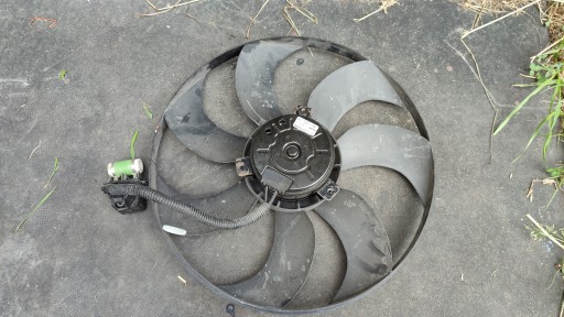 17- - KIA Rio V 17 - вентилятор 160W 1.4B