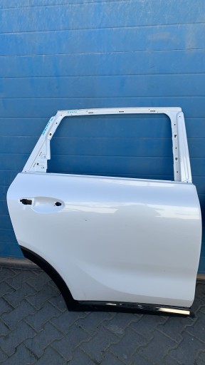 Kia sorento 2016- задні двері ззаду праворуч