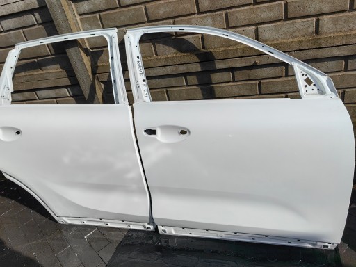 3 15-20 - Kia sorento 2017 правая дверь