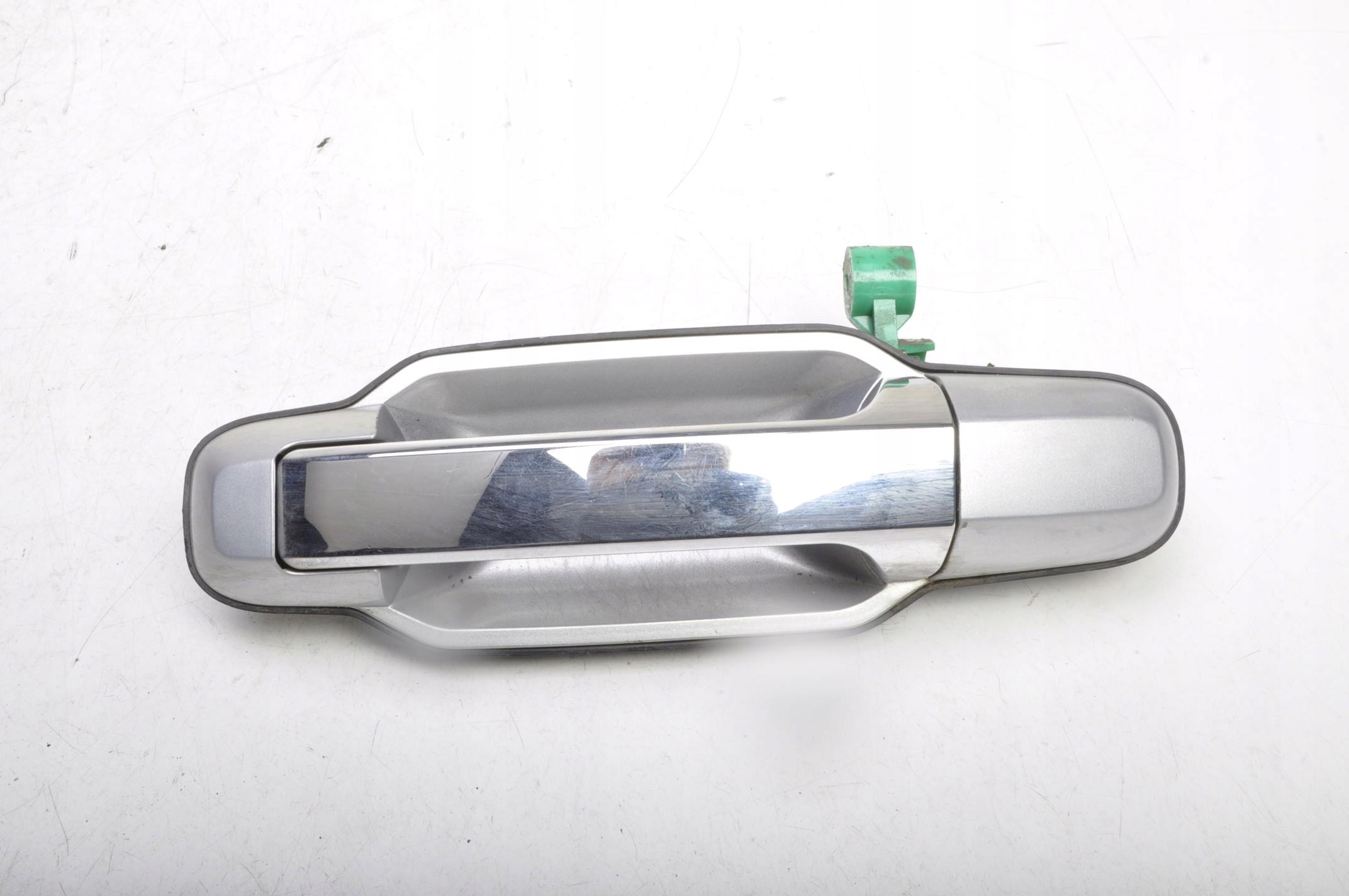 KIA SORENTO И РУЧКА ДВЕРИ ЛЕВАЯ ЗАДНЯЯ 83650-3E000