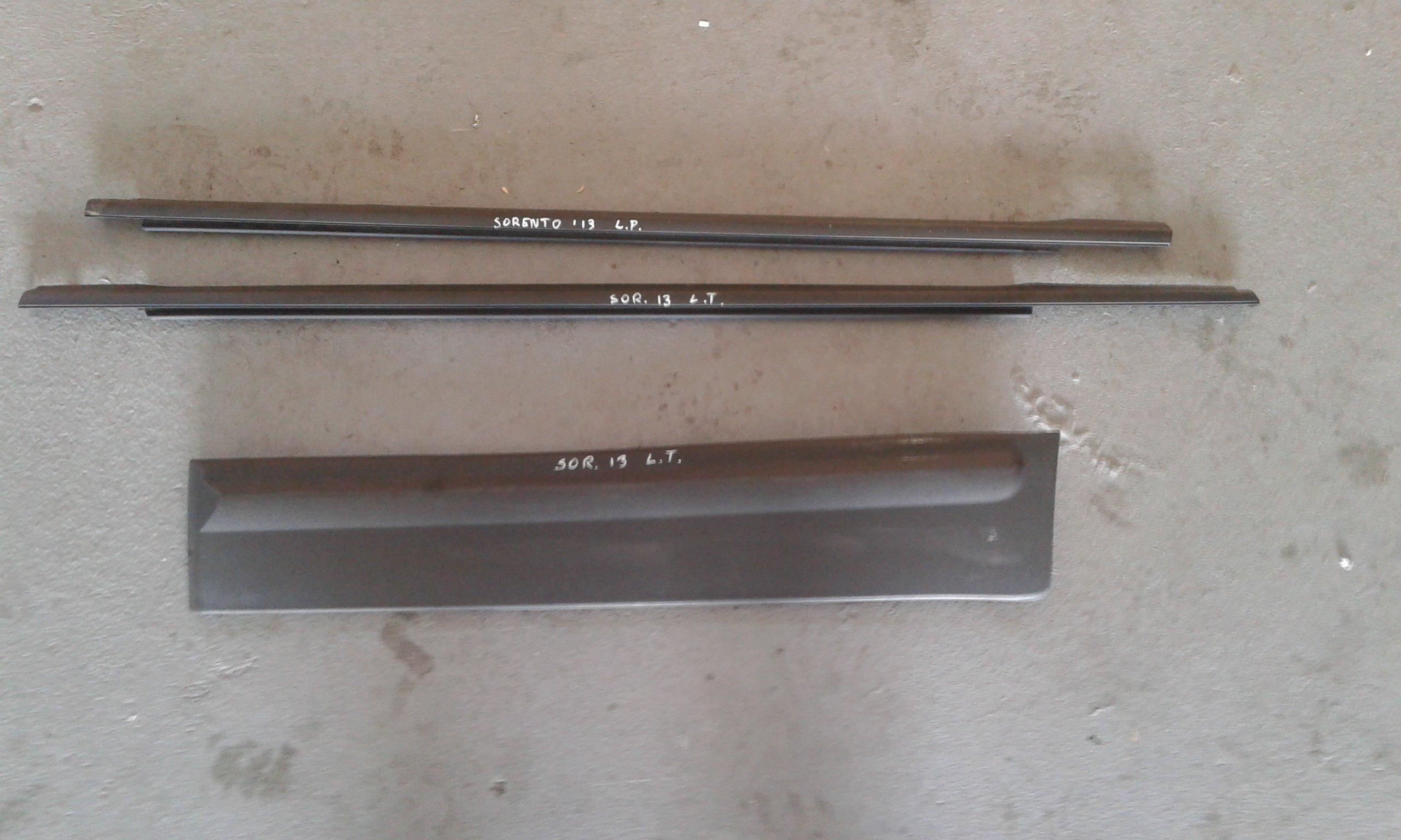 KIA SORENTO II LIFT 12-НАКЛАДКА ЛЕВАЯ