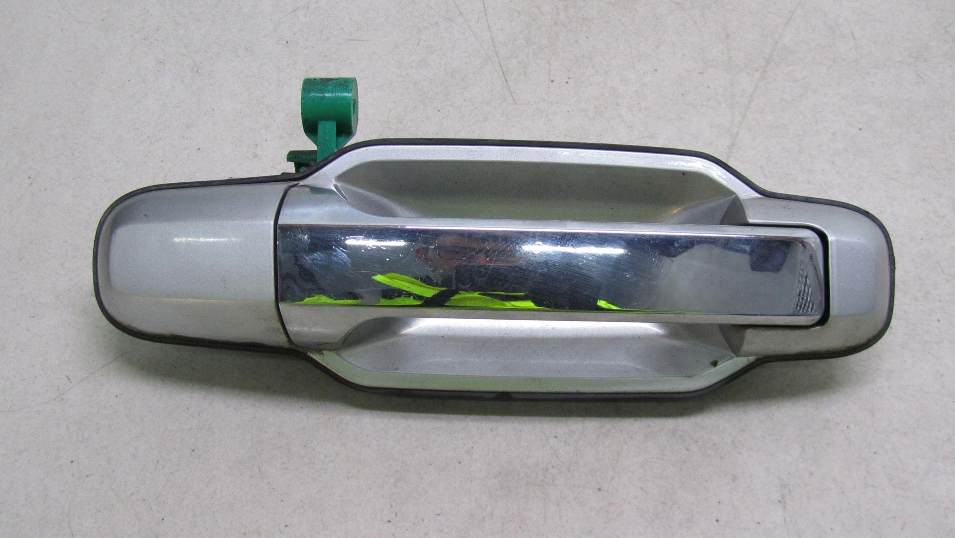 192/063 - KIA SORENTO LIFT РУЧКА ДВЕРЕЙ ПРАВА ЗАДНЯ ЗАДНЯ 06-