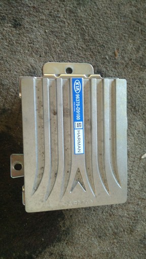 KIA SPORTAGE IV усилитель 96370-D9000 HARMAN