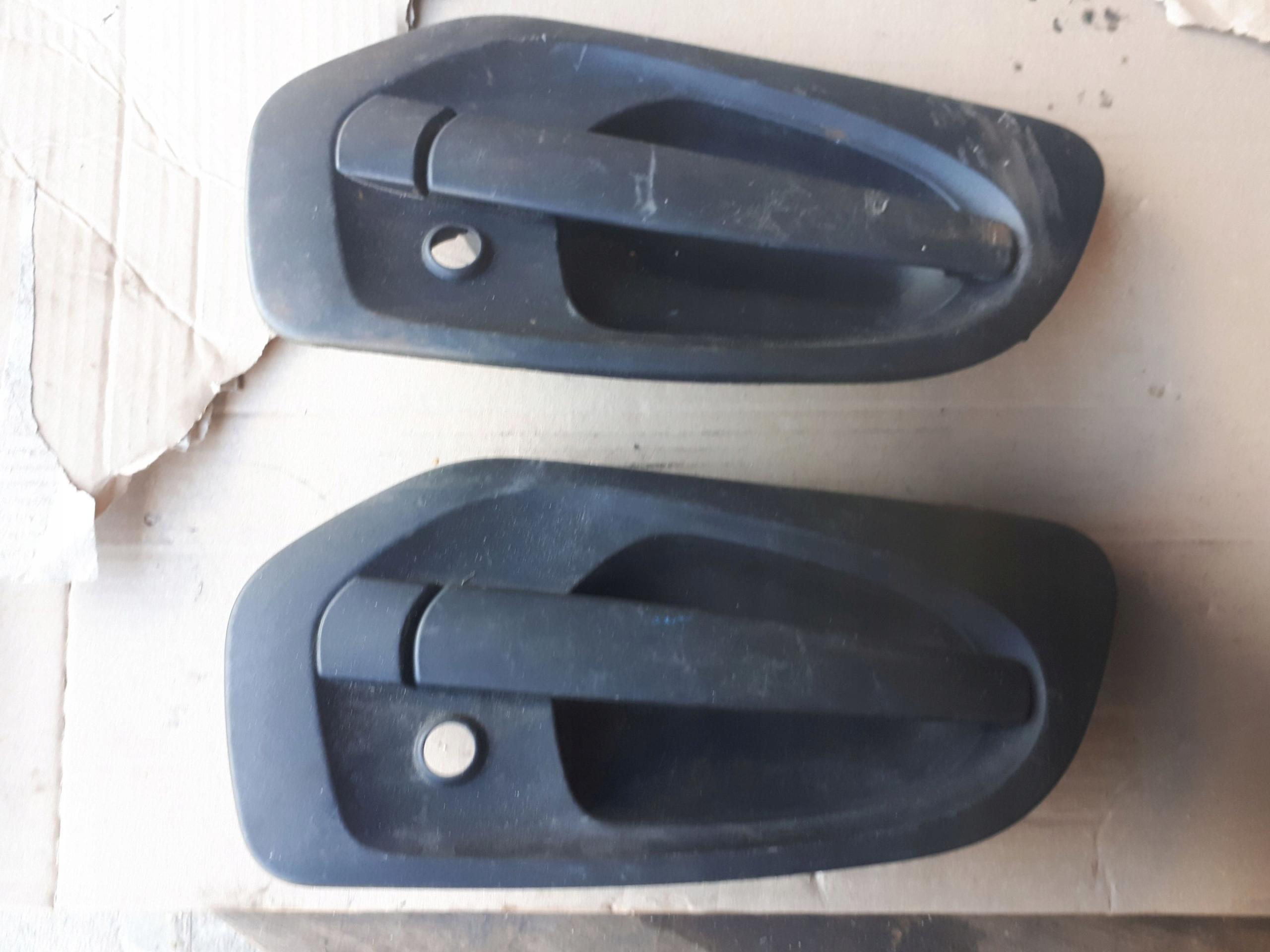 A9607231609 A9607230609 - ЛЕВАЯ ВНЕШНЯЯ ДВЕРНАЯ РУЧКА ACTROS MP4 ANTOS