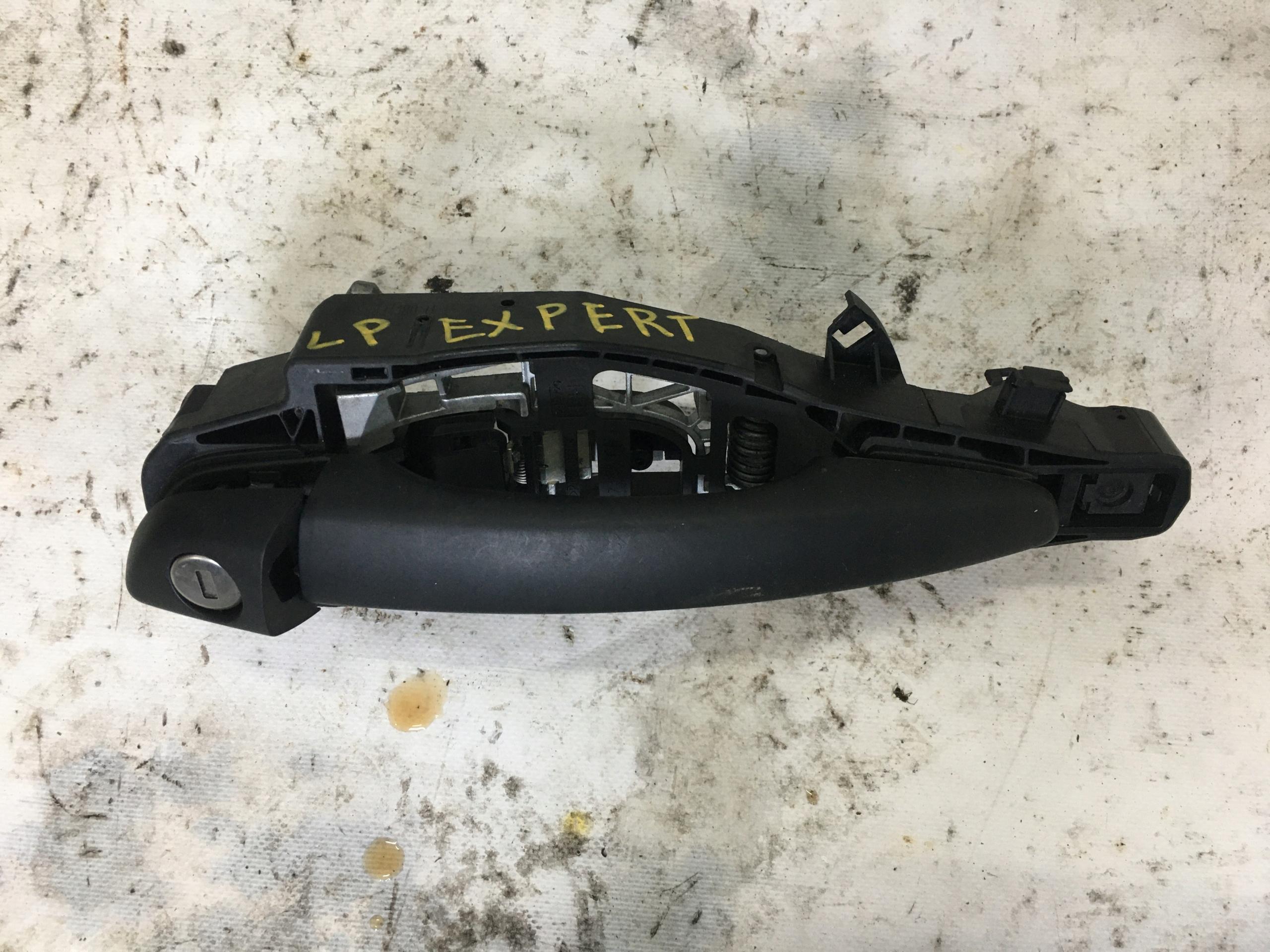 96868957XT - РУЧКА ДВЕРИ ЛЕВАЯ ПЕРЕДНЯЯ EXPERT III JUMPY PROACE