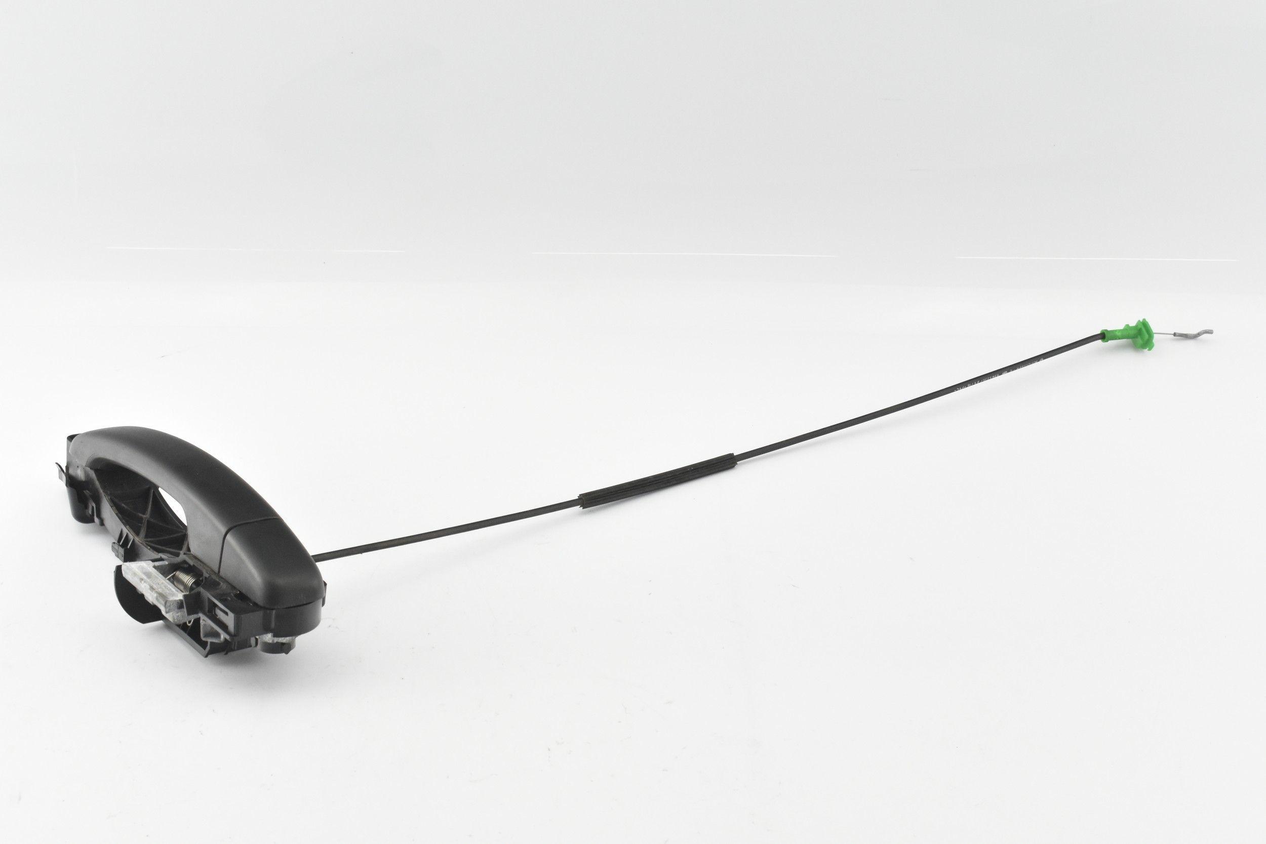 806070377R - РУЧКА ДВЕРИ ЛЕВАЯ ЗАДНЯЯ VIVARO B TRAFIC III TALENTO