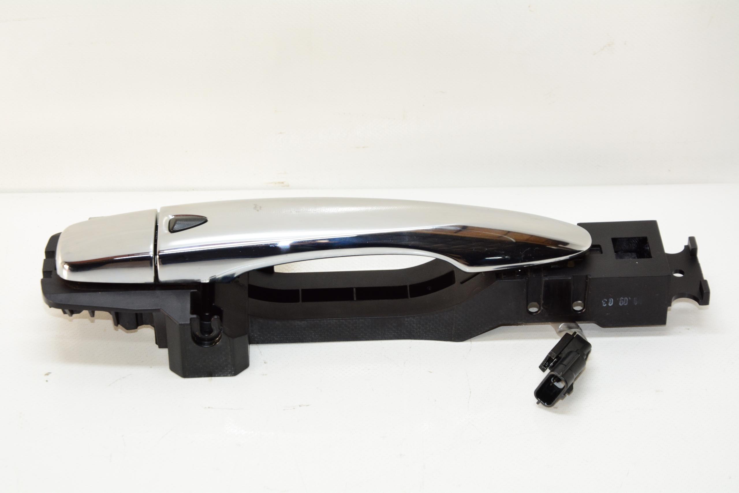 РУЧКА ДВЕРЕЙ ПЕРЕДНЯ ПРАВА KOLEOS II ХРОМОВАНА EU